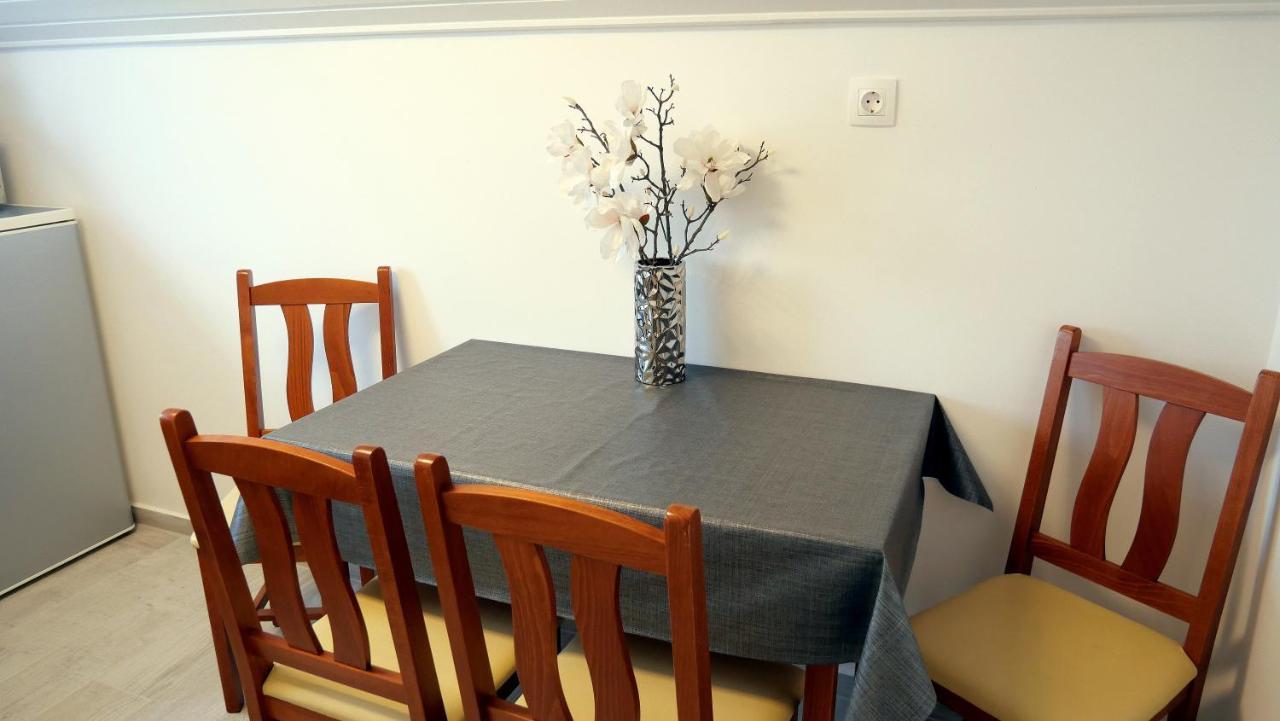 Appartamento Papp Apartmanház Vonyarcvashegy Esterno foto