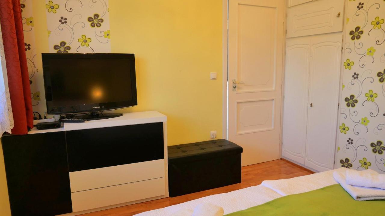 Appartamento Papp Apartmanház Vonyarcvashegy Esterno foto